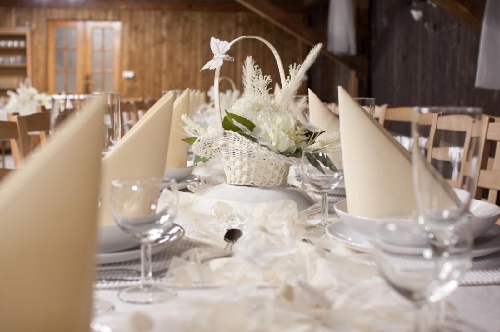 Detail slavnostní tabule